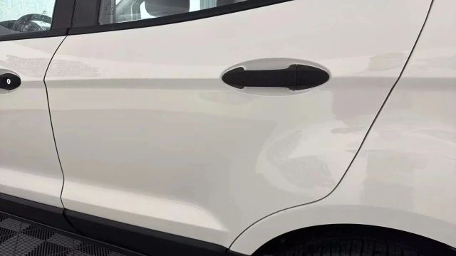 2018 Ford EcoSport - Image 19 of 21
