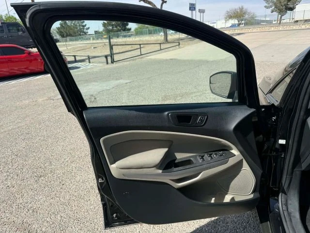 2018 Ford EcoSport - Image 12 of 17