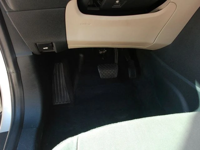 2018 Ford EcoSport - Image 14 of 31