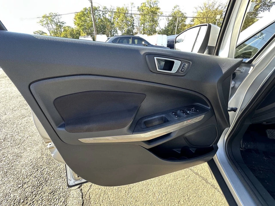 2018 Ford EcoSport - Image 11 of 21