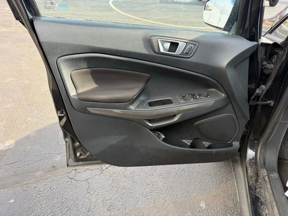 2018 Ford EcoSport - Image 11 of 12