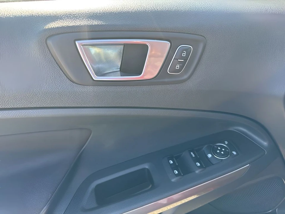 2018 Ford EcoSport - Image 26 of 31