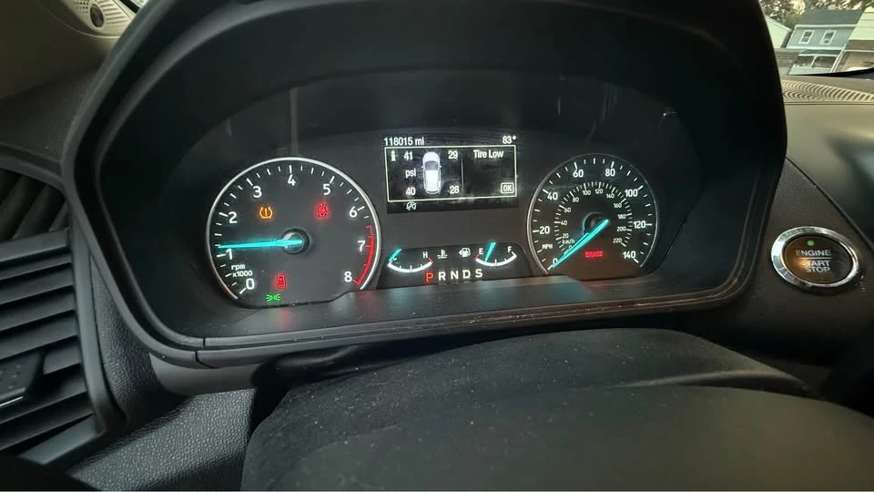 2018 Ford EcoSport - Image 2 of 9