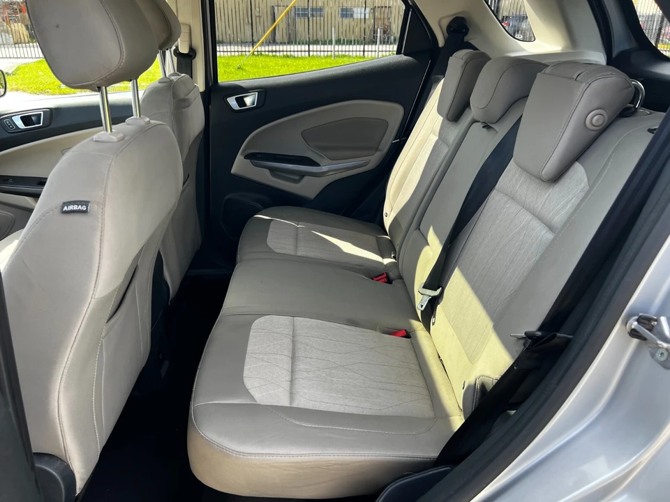 2018 Ford EcoSport - Image 17 of 28