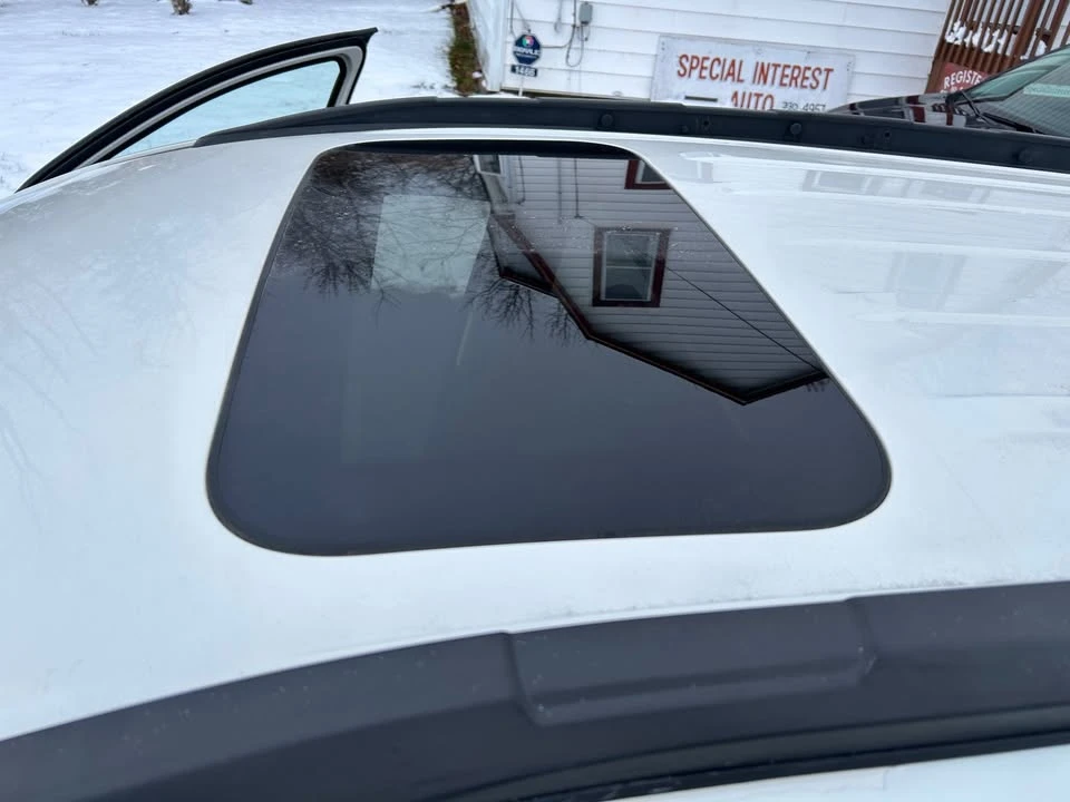 2018 Ford EcoSport - Image 13 of 17