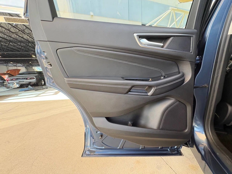 2018 Ford Edge - Image 29 of 31