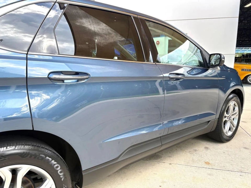 2018 Ford Edge - Image 18 of 31