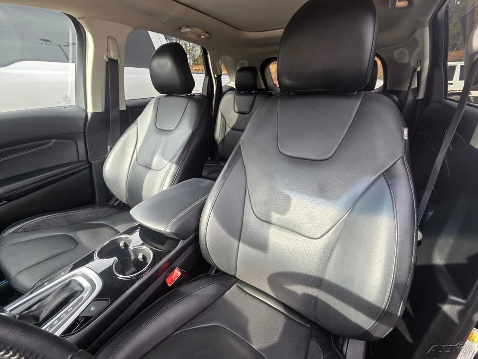 2018 Ford Edge - Image 2 of 3