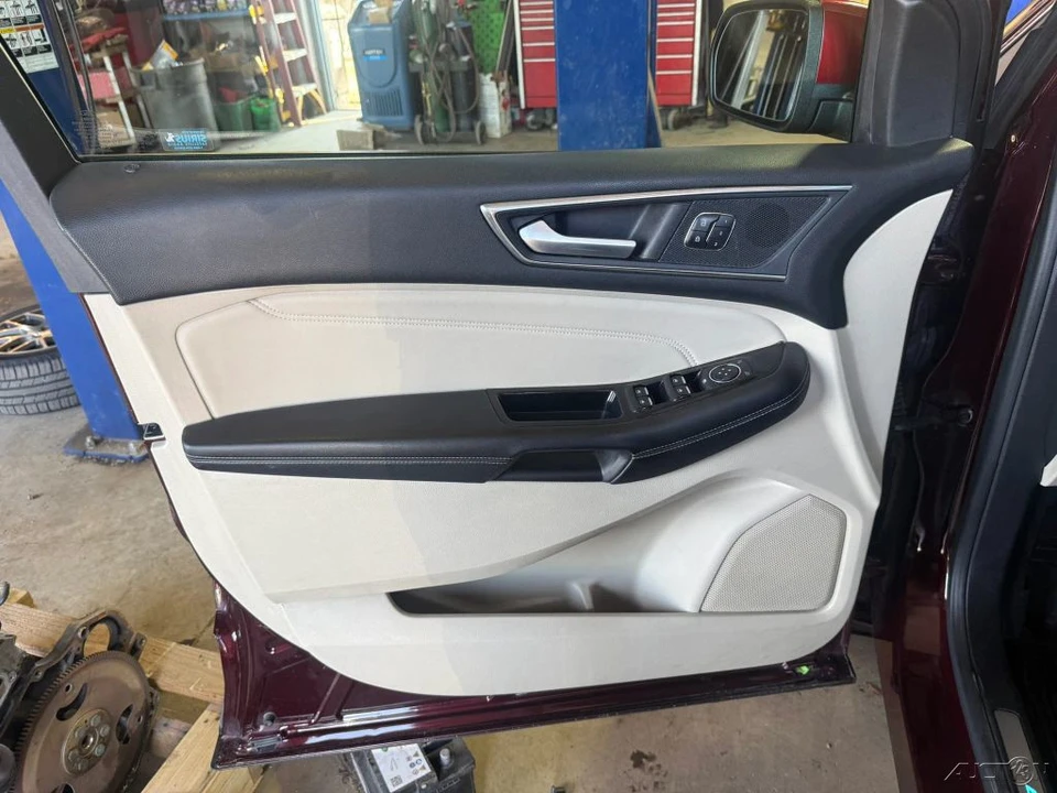 2018 Ford Edge - Image 18 of 21