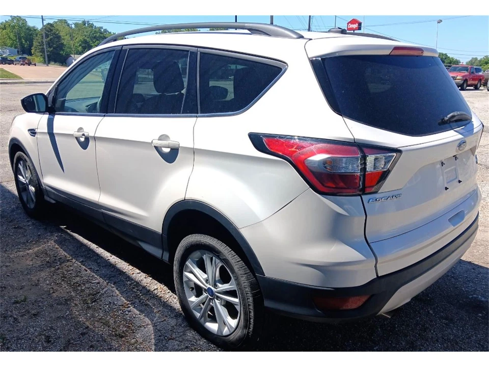 2018 Ford Escape - Image 3 of 27