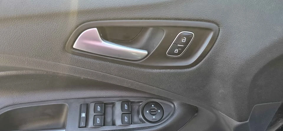 2018 Ford Escape - Image 16 of 18