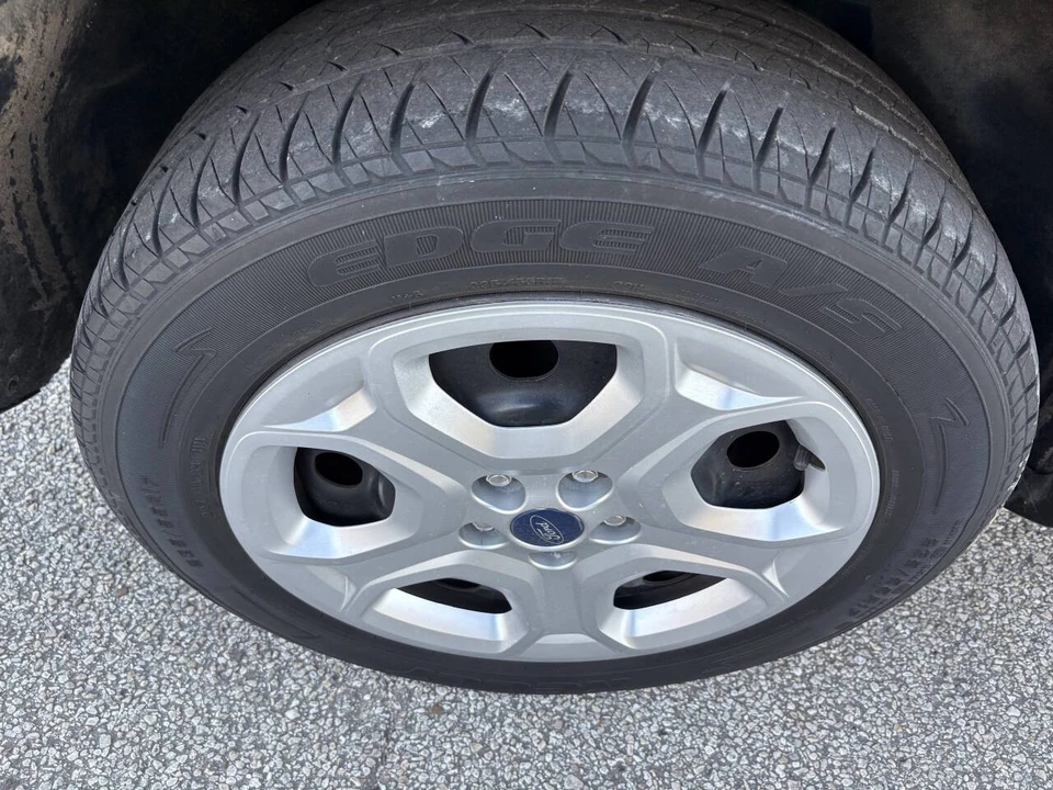 2018 Ford Escape - Image 16 of 21