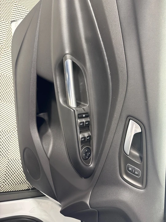 2018 Ford Escape - Image 11 of 12