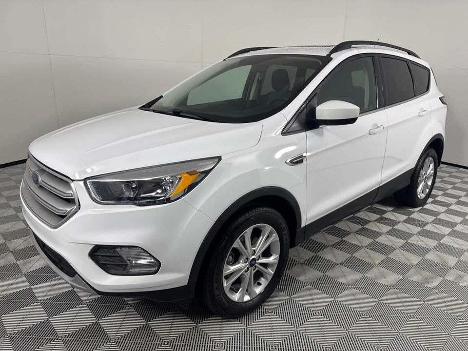 2018 Ford Escape - Image 8 of 12