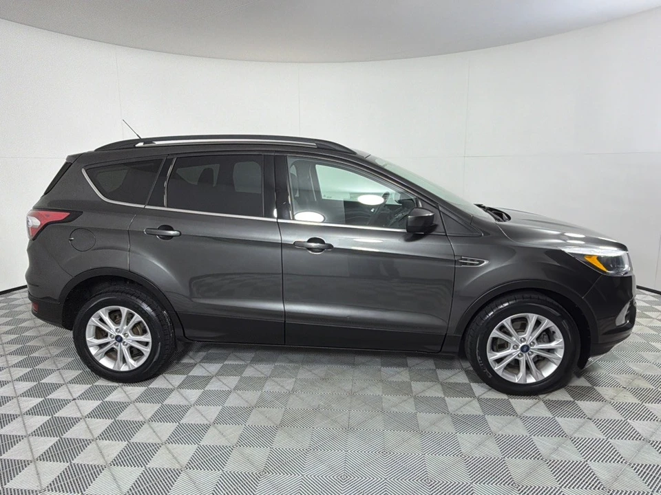 2018 Ford Escape - Image 4 of 27