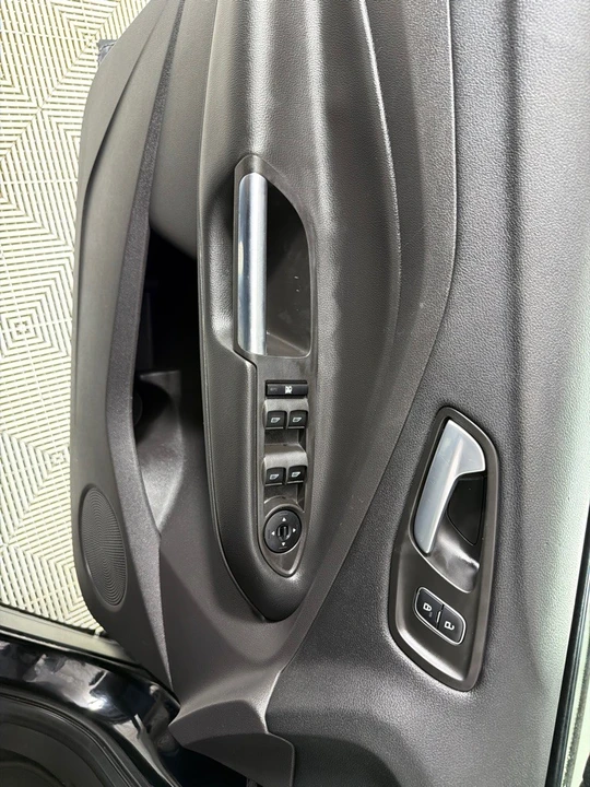 2018 Ford Escape - Image 11 of 21