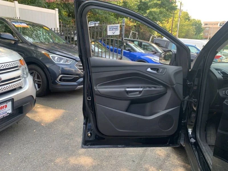 2018 Ford Escape - Image 9 of 12