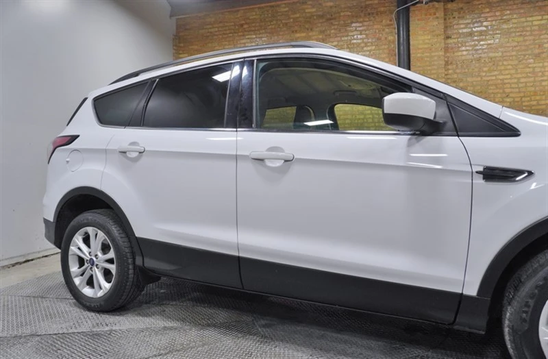 2018 Ford Escape - Image 9 of 12