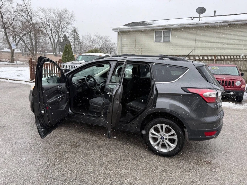 2018 Ford Escape - Image 17 of 21