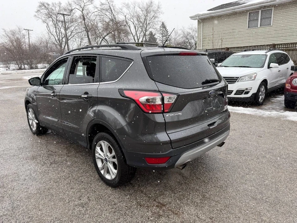 2018 Ford Escape - Image 15 of 21