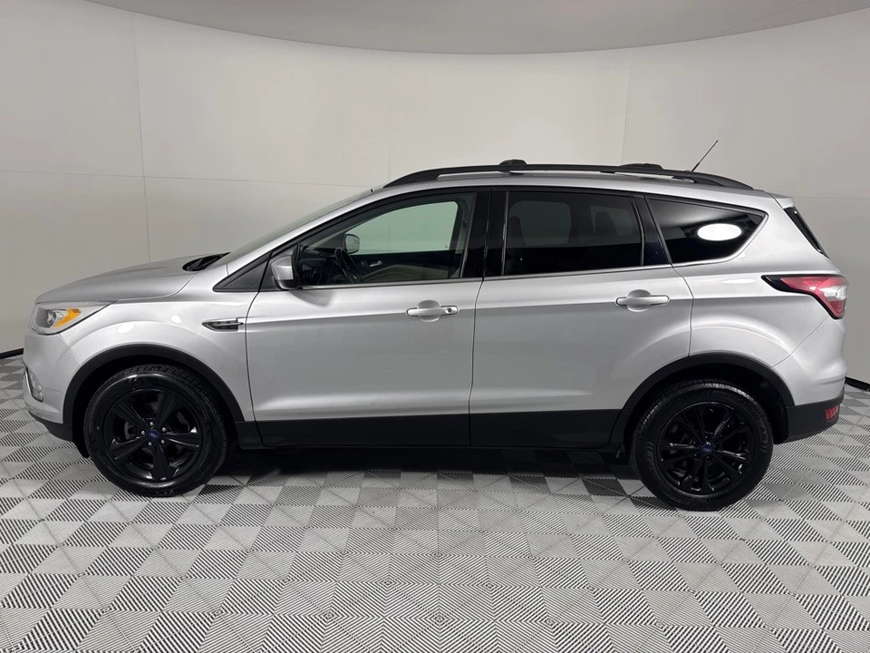 2018 Ford Escape - Image 9 of 12