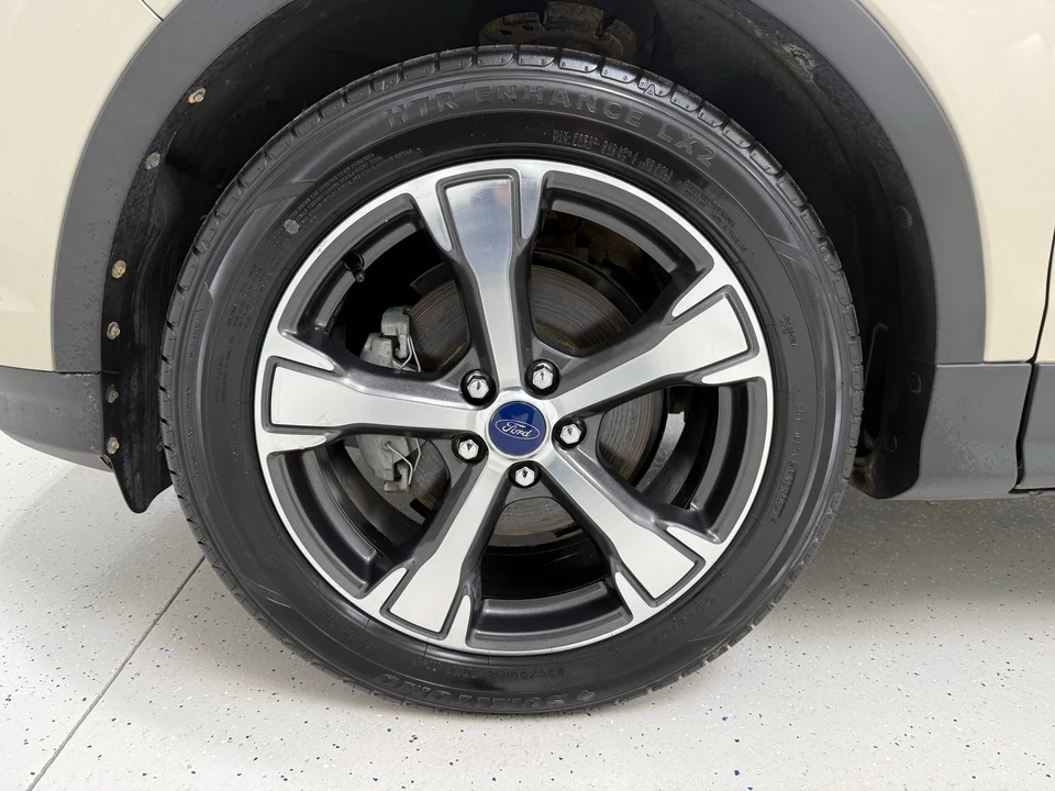 2018 Ford Escape - Image 11 of 21