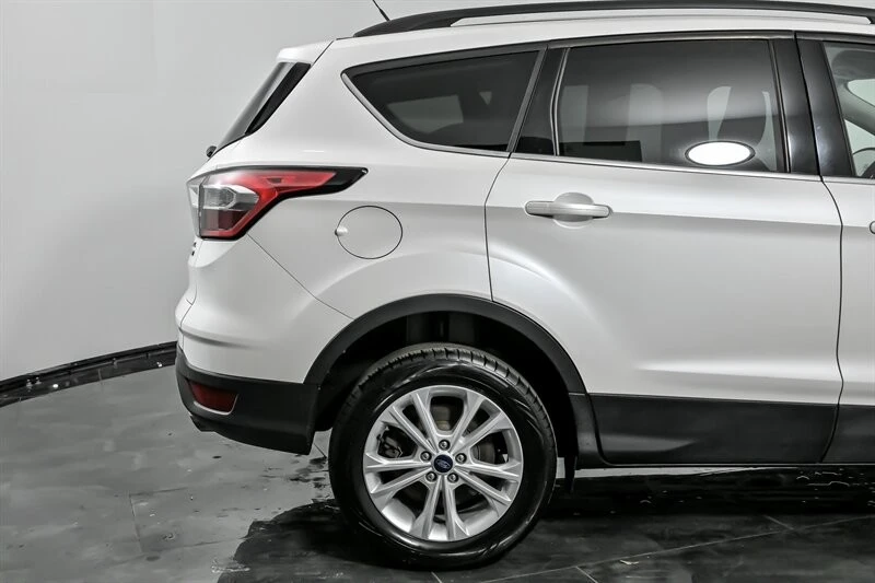 2018 Ford Escape - Image 11 of 21