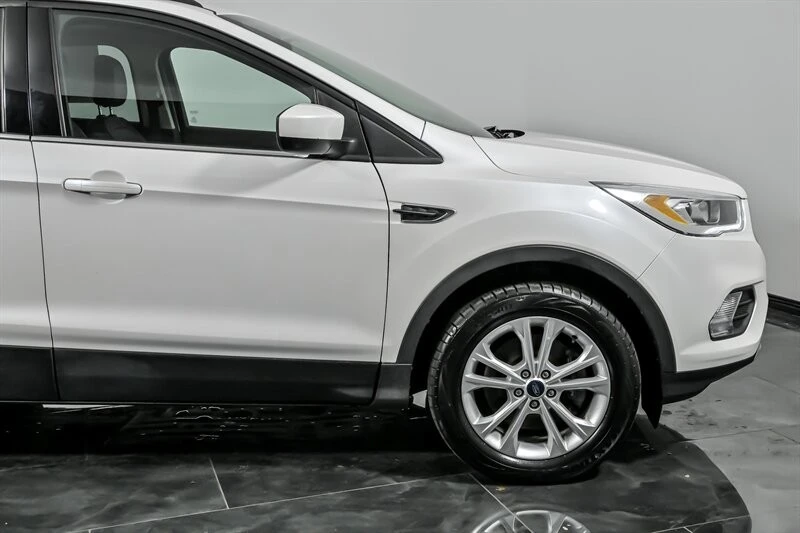2018 Ford Escape - Image 12 of 21