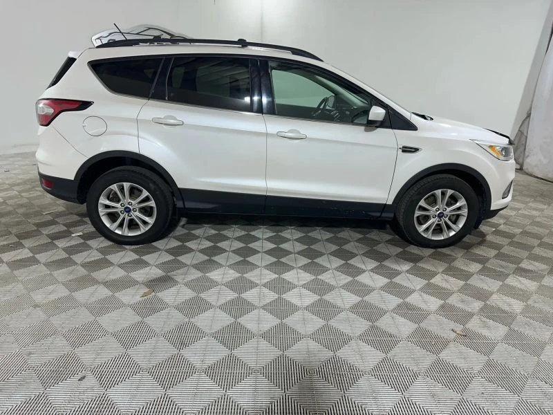 2018 Ford Escape - Image 8 of 12