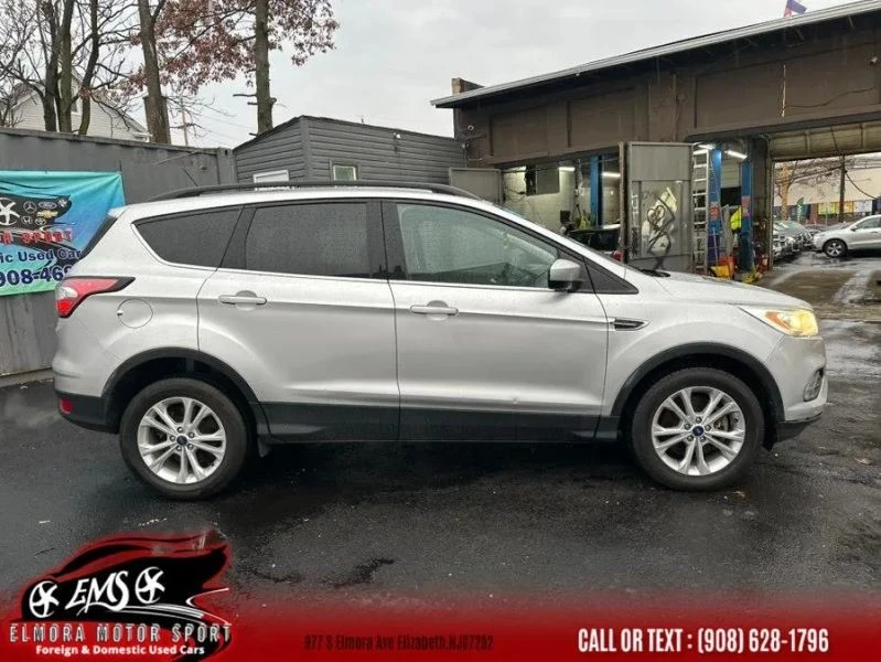 2018 Ford Escape - Image 8 of 12