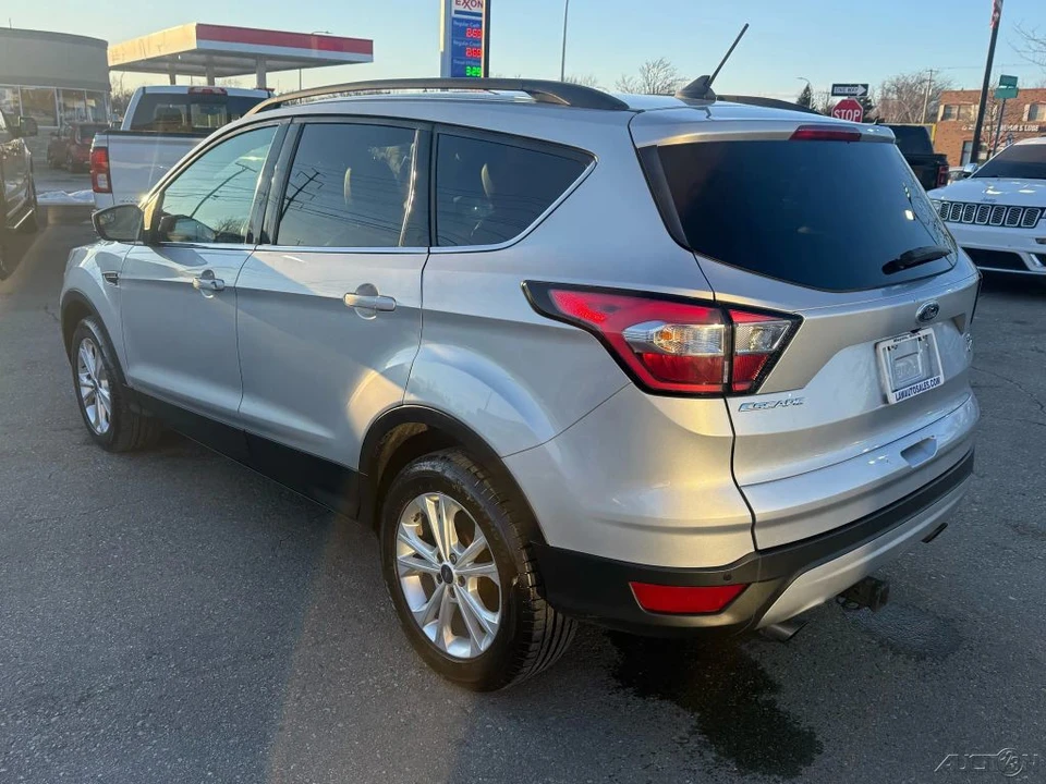 2018 Ford Escape - Image 7 of 12