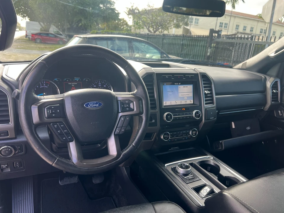 2018 Ford Expedition 4th Gen - Image 19 of 21