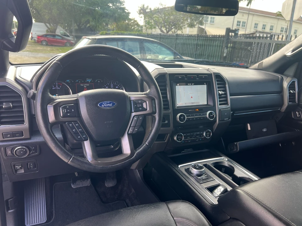 2018 Ford Expedition 4th Gen - Image 20 of 21