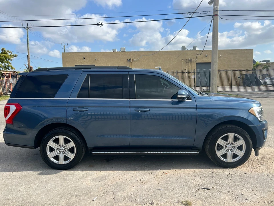 2018 Ford Expedition 4th Gen - Image 9 of 21