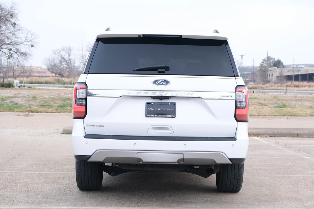 2018 Ford Expedition 4th Gen - Image 9 of 31