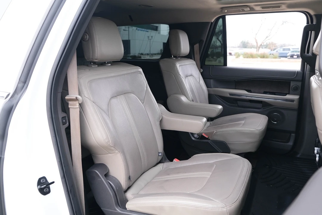 2018 Ford Expedition 4th Gen - Image 27 of 31