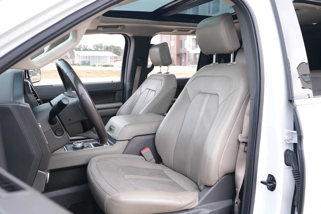 2018 Ford Expedition 4th Gen - Image 16 of 31