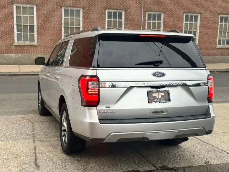 2018 Ford Expedition 4th Gen - Image 10 of 12