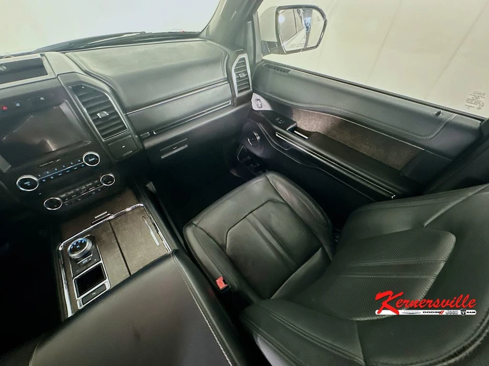 2018 Ford Expedition 4th Gen - Image 11 of 12
