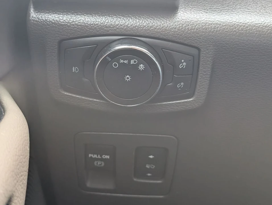 2018 Ford Expedition 4th Gen - Image 14 of 21