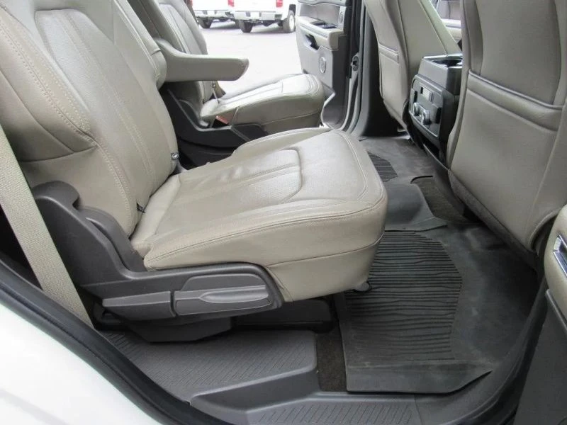 2018 Ford Expedition 4th Gen - Image 7 of 12