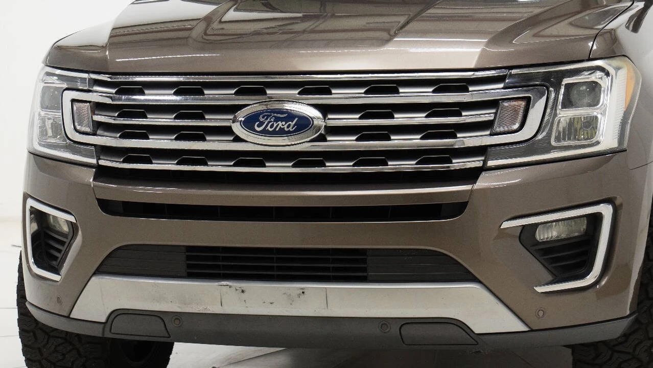 2018 Ford Expedition 4th Gen - Image 10 of 12
