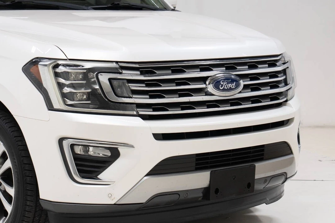 2018 Ford Expedition 4th Gen - Image 9 of 12