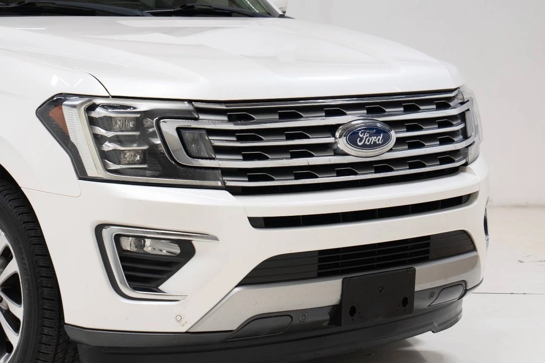 2018 Ford Expedition 4th Gen - Image 9 of 12