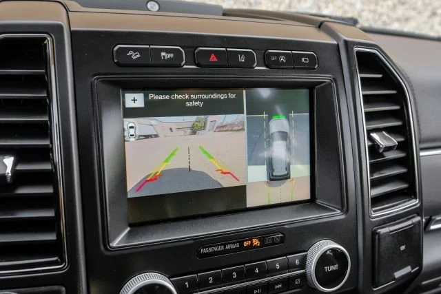 2018 Ford Expedition 4th Gen - Image 25 of 31
