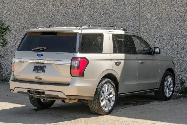 2018 Ford Expedition 4th Gen - Image 9 of 31