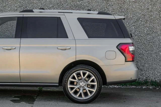 2018 Ford Expedition 4th Gen - Image 14 of 31