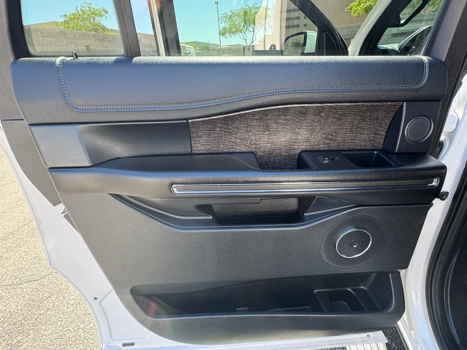 2018 Ford Expedition 4th Gen - Image 19 of 21
