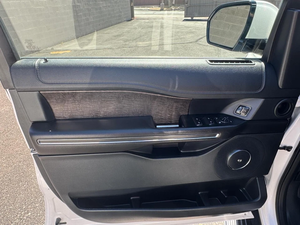 2018 Ford Expedition 4th Gen - Image 14 of 21