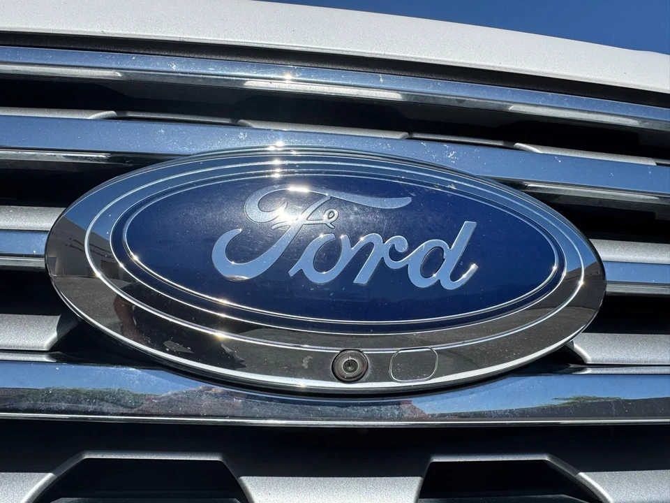 2018 Ford Expedition 4th Gen - Image 10 of 21